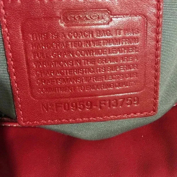 Coach red leather tote handbag - Picture 5 of 8